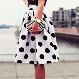 Women’s polka a dot skater skirt